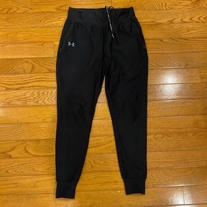 Underarmour speed pocket black joggers